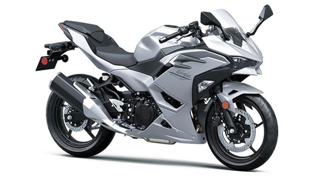 2025 Kawasaki Ninja 500 Base - 2025 كاواساكي نينجا 500 بيس