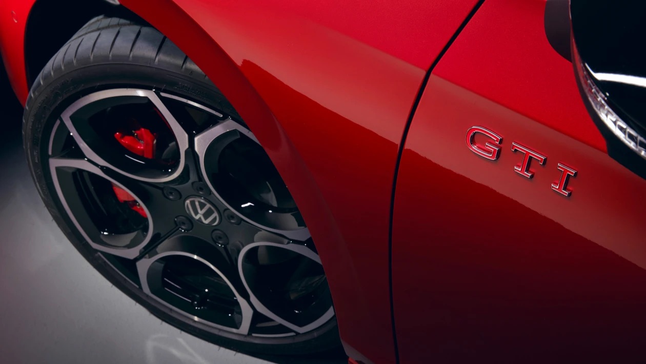 سيارة جولف GTI الكهربائية من فولكس فاجن أصبحت أمراً مؤكداً وستأتي نهاية العقد الحالي