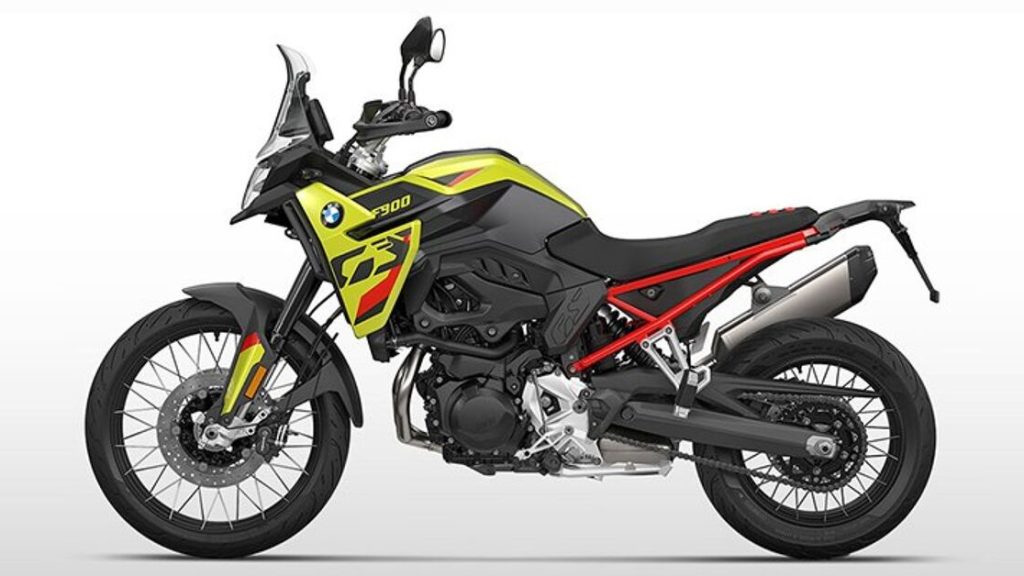 2026 BMW F 900 GS | 2026 بي إم دبليو F 900 GS