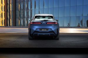 BMW تكشف عن طراز iX3 2026 كأول سيارة من لغة التصميم الجديدة Neue Klasse_2