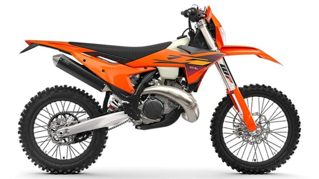 2026 KTM XC 250 W | 2026 كي تي إم XC 250 W