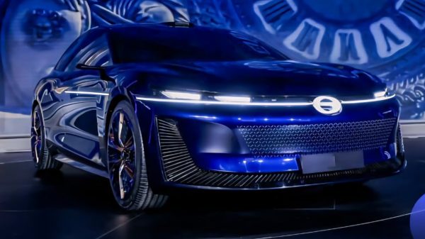 GAC وهواوي تكشفان عن Qijing … علامة تجارية جديدة للسيارات الكهربائية الفاخرة