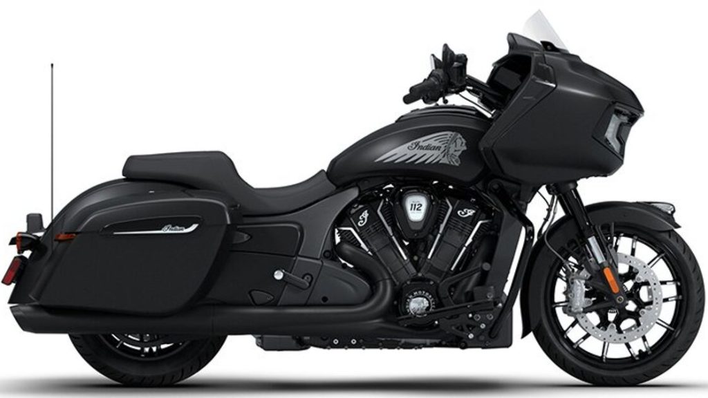 Challenger 112 Dark Horse® With PowerBand Audio Package