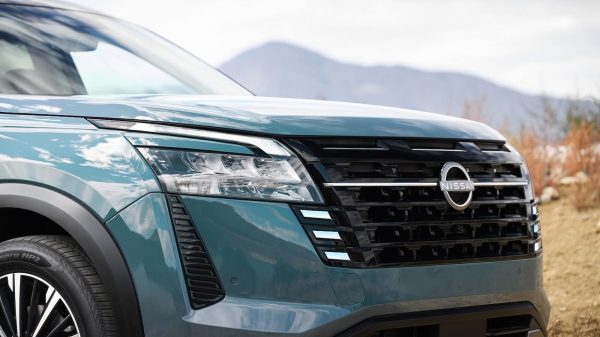 نيسان باثفايندر 2026: تحديثات خارجية خفيفة وترقية تقنية شاملة في المقصورة