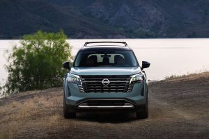 نيسان باثفايندر 2026: تحديثات خارجية خفيفة وترقية تقنية شاملة في المقصورة_6