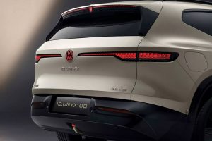 فولكس فاجن تكشف عن طراز ID. Unyx 08 بتصميم صادم لا يشبه أي سيارة من هويتها التقليدية_1