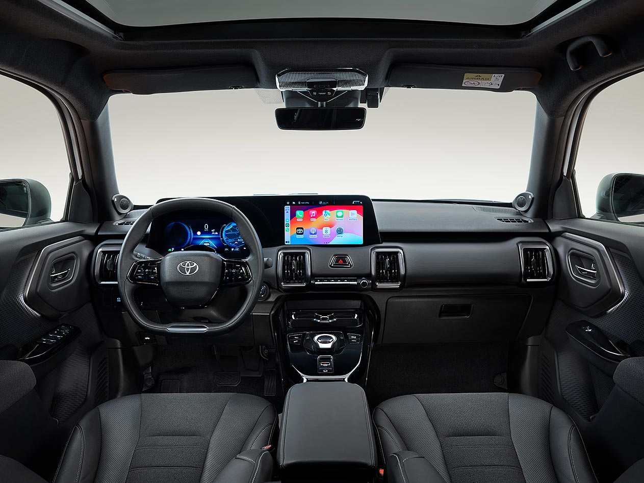 Toyota Urban Cruiser FWD 49 kWh  -  تويوتا اوربان كروزر FWD 49kWh_3