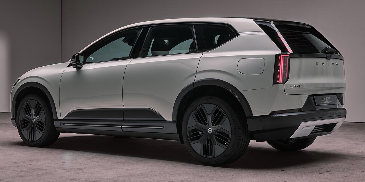 Volvo EX60 Cross Country P10  -  فولفو اي اكس 60 كروس كنتري بي 10_2