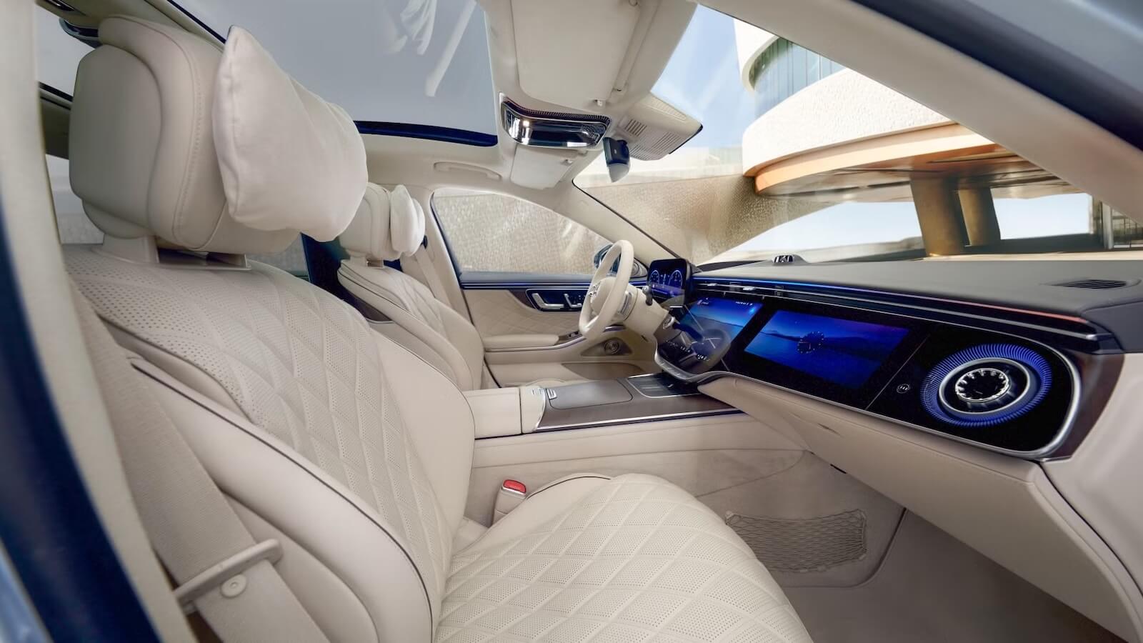 مرسيدس بنز تستعد للارتقاء براحة المقصورة عبر براءة اختراع لنظام تدليك للرأس والعنق