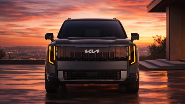 تيلورايد تواصل النجاح في السوق الأمريكية… وكيا تلمّح إلى إنتاج 240 ألف سيارة سنويًا