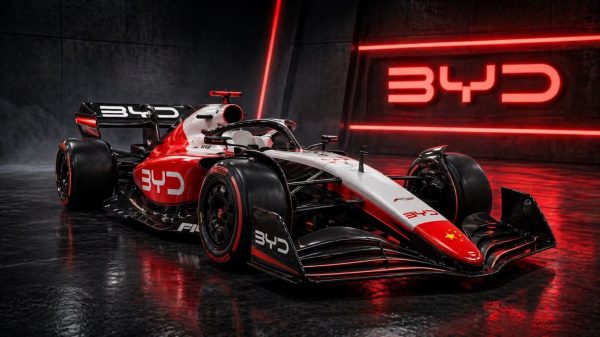 BYD تطرق أبواب فورمولا 1.. هل نشهد ثورة صينية في عالم السباقات؟