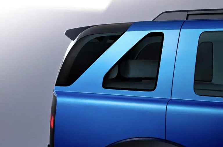 فريلاندر 2026 تعود كسيارة كهربائية للطرق الوعرة بشراكة بين JLR وشيري_3