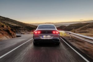 مرسيدس تكشف عن C-Class الكهربائية الجديدة … جمع ناجح بين الأداء والمدى الطويل_4