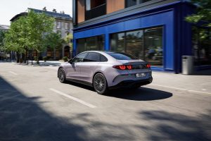 مرسيدس تكشف عن C-Class الكهربائية الجديدة … جمع ناجح بين الأداء والمدى الطويل_8