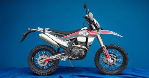 2026 GPX Moto FSE 300E | 2026 جي بي إكس موتو FSE 300E