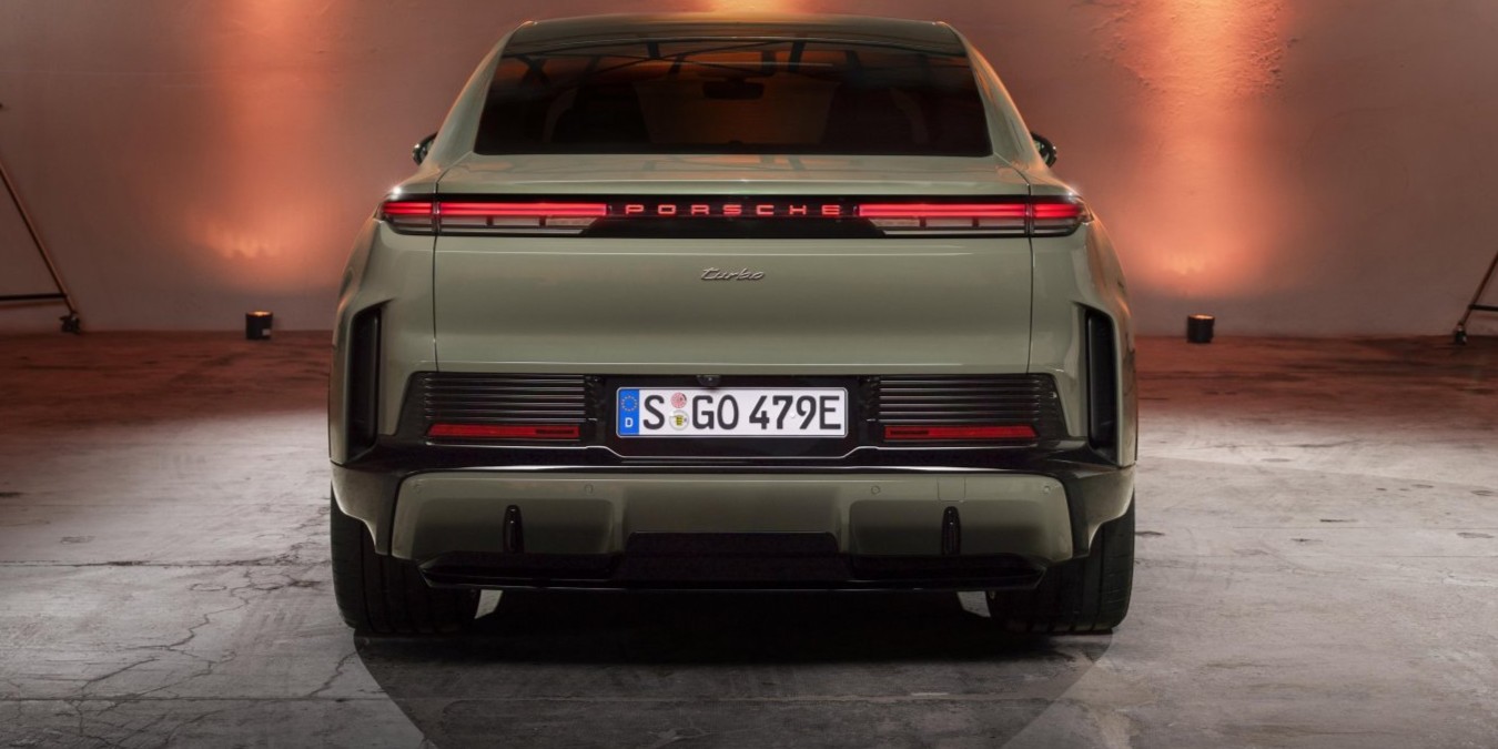 Porsche Cayenne Turbo Coupe Electric  -  بورشة كايين توربو كوبيه الكتريك_2