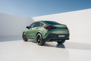 مرسيدس AMG تعيد أكبر سياراتها SUV بمحركات V8 مع قوة أعلى ودعم هجين معتدل_4