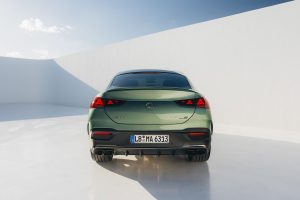 مرسيدس AMG تعيد أكبر سياراتها SUV بمحركات V8 مع قوة أعلى ودعم هجين معتدل_9