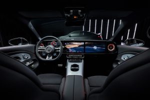 مرسيدس بنز تكشف CLA AMG الكهربائية الجديدة بقوة 670 حصان_3