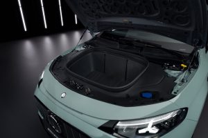 مرسيدس بنز تكشف CLA AMG الكهربائية الجديدة بقوة 670 حصان_11
