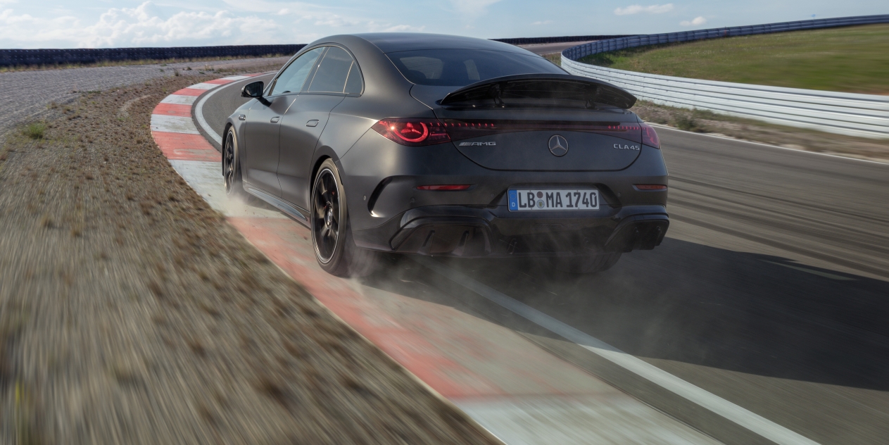 Mercedes AMG CLA 45 4Maticplus  -  مرسيدس AMG سي ال ايه 45 4 ماتيك بلس_2