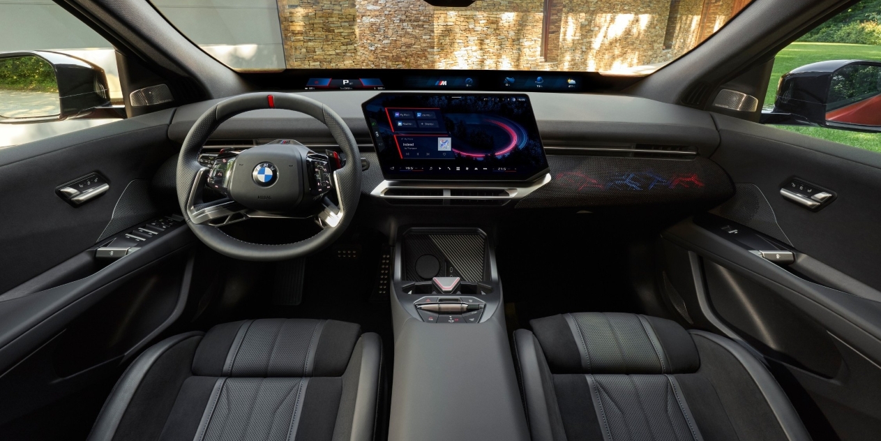 BMW iX4 M60 xDrive  -  بي إم دبليو iX4 M60 إكس درايف_3