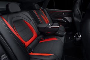 مرسيدس تكشف عن سيارتها الكهربائية AMG GT SUV موديل 2028 بقوة تصل إلى 1,153 حصان_13