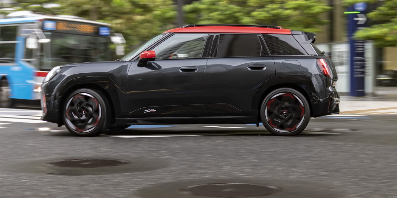Mini John Cooper Works Aceman E  -  ميني جون كوبر ووركس ايسمان اي_2