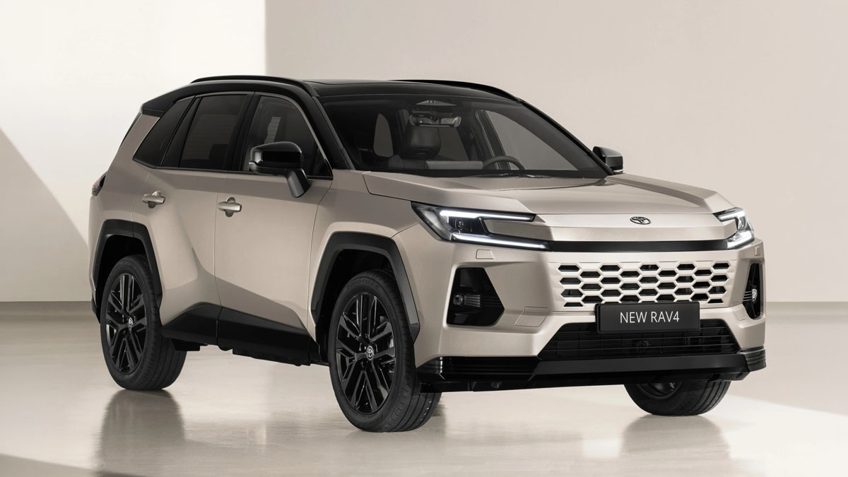 تويوتا تطلق راف 4 PHEV موديل 2026 في الإمارات: القوة الهجينة القابلة للشحن تصل إلى الشرق الأوسط